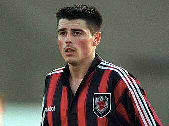 Former clubs pay tribute follo...